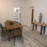 Διαμέρισμα Elegante 5 En El Centro De Con Wifi