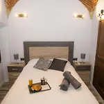 Διαμέρισμα Elegante 5 En El Centro De Con Wifi