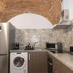 Διαμέρισμα Elegante 5 En El Centro De Con Wifi