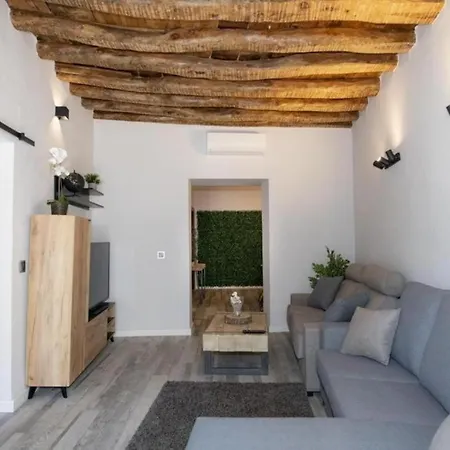 Διαμέρισμα Elegante 5 En El Centro De Con Wifi *